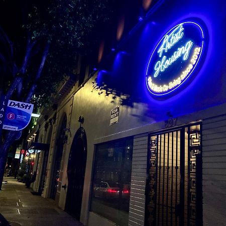 Artist Housing - Downtown Hostel Los Angeles Bagian luar foto