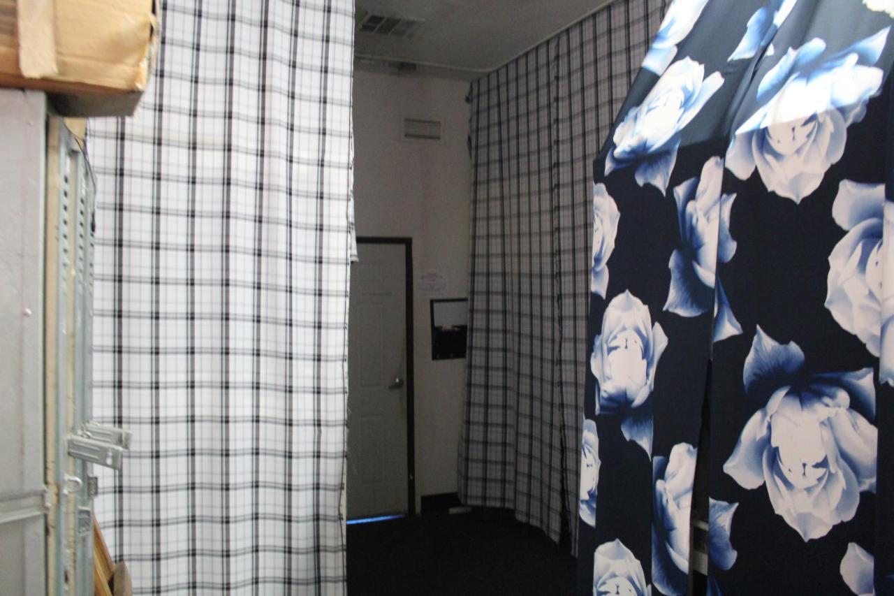 Artist Housing - Downtown Hostel Los Angeles Bagian luar foto